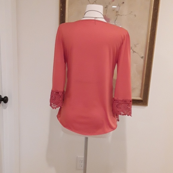 NWOT. Orange lace Fun Top - Picture 4 of 8
